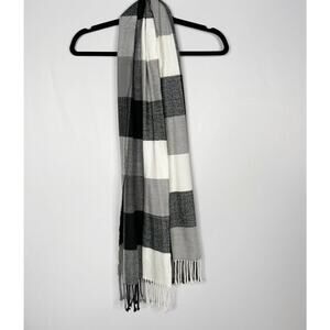 Scotland Cashmere Plaid Fringe Ends Scarf Gray Cream Black Square Scottish